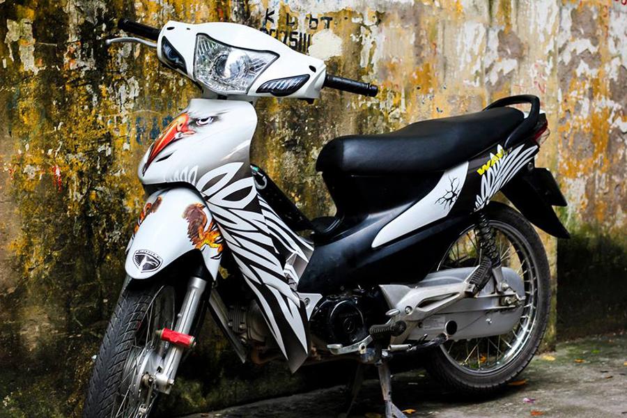 Tem trùm xe wave trắng đen đại bàng 100, team dán xe máy wave, tem trùm wave, tem trum xe wave, team wave, team trùm wave, tem trum wave samurai trắng đen 100 (wave alpha đời 2006-2016)