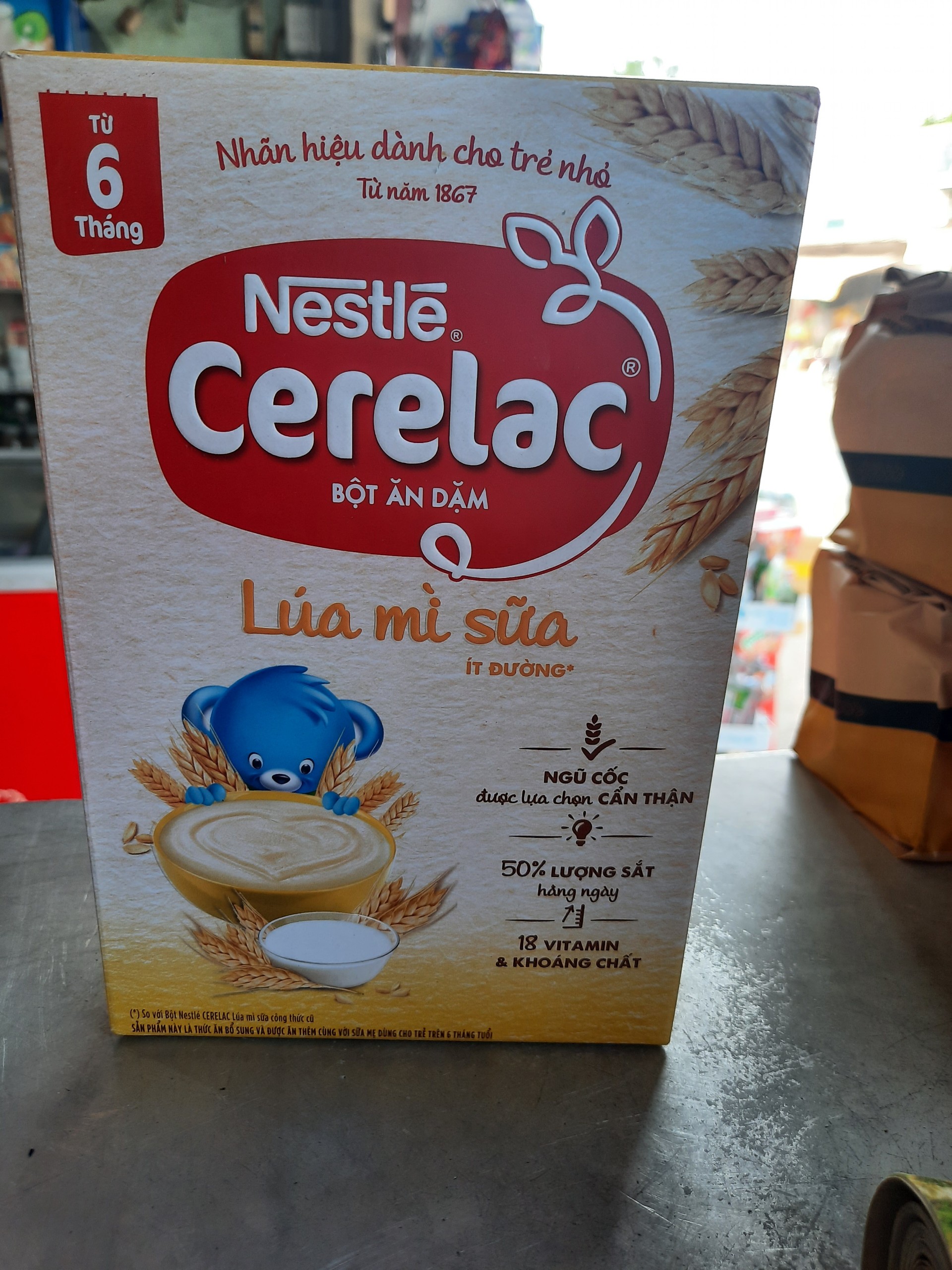 [HCM]Bột Ăn Dặm Nestle Cerelac - Lúa Mì Và Sữa (Hộp 200gram)