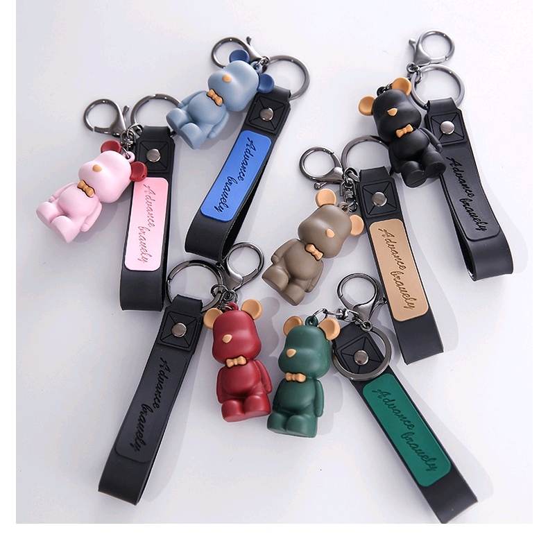 Móc khoá xe gấu bearbrick dễ thương hkd81