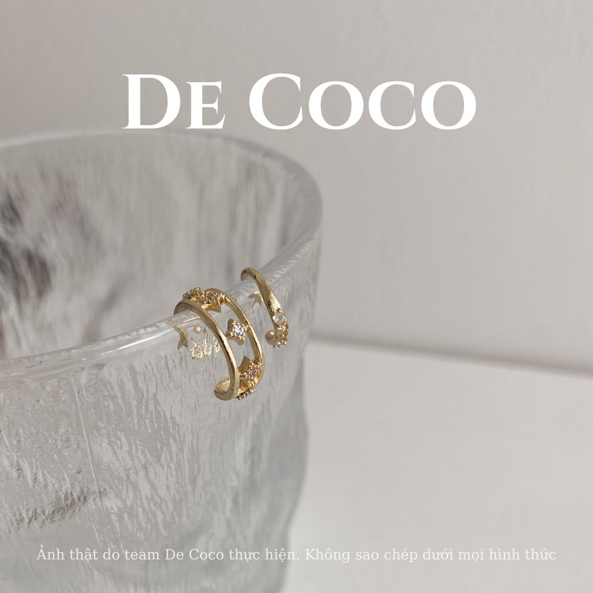 Khuyên tai kẹp vành đính đá Rio De Coco