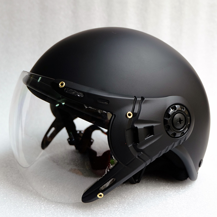 MŨ BẢO HIỂM 1/2 ĐẦU KÍNH CÀNGSƠN TRƠN MÀU ĐEN-NÓN BẢO HIỂM NỮA ĐẦU-AN TOÀN ĐẠT CHUẨN