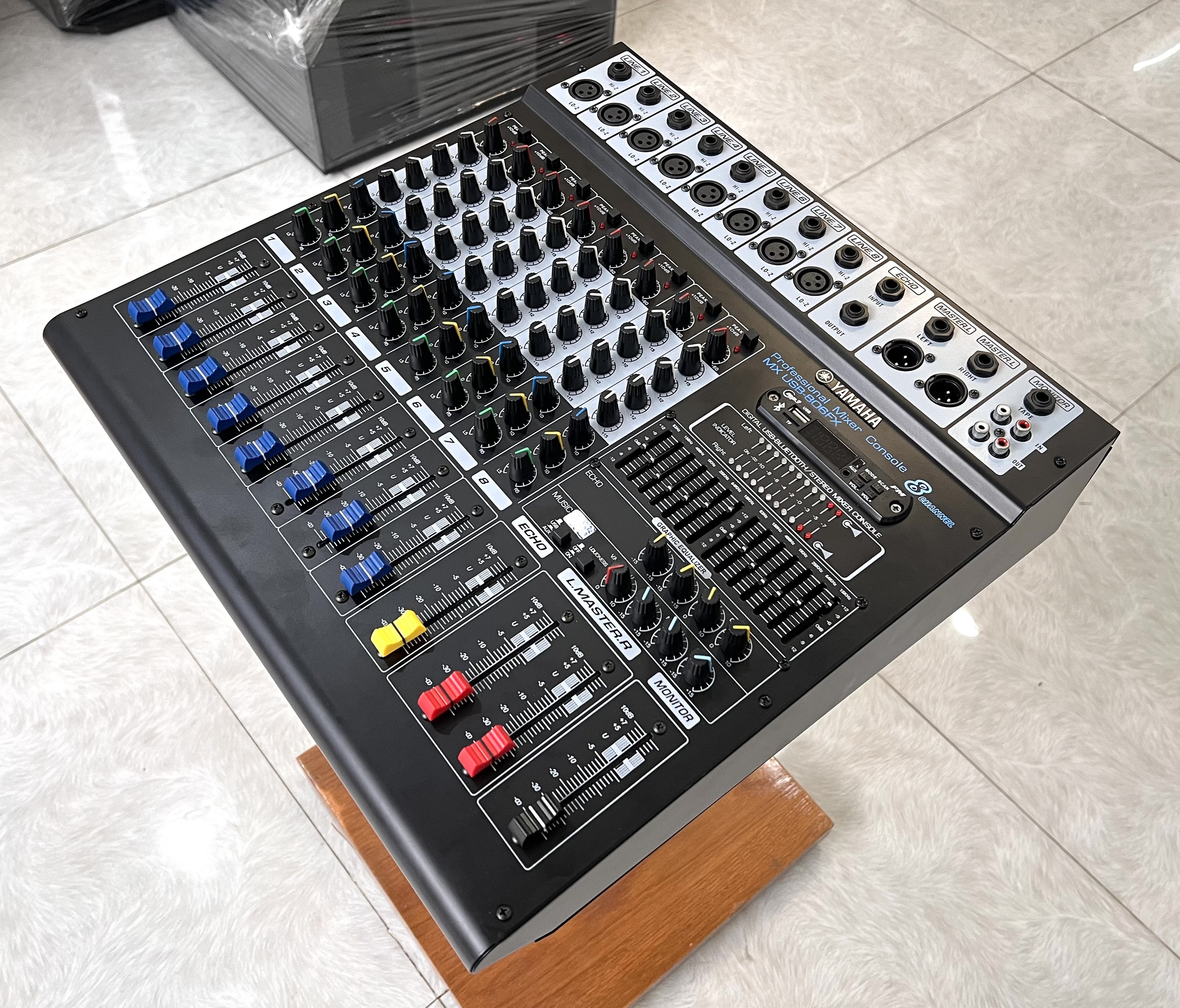 Mixer Digital kỹ thuật số karaoke gia đình và sự kiện 8 line MX USB - 806FX Bluetooth cao cấp Hàng mới