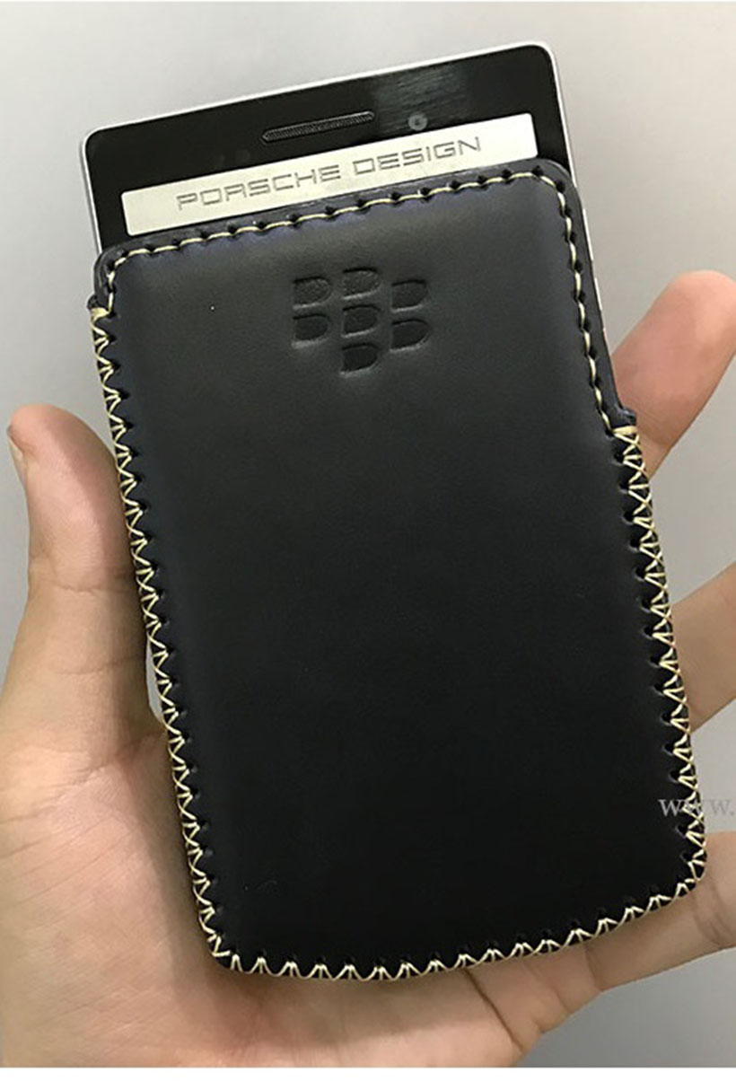 Bao da dành cho Blackberry P9983