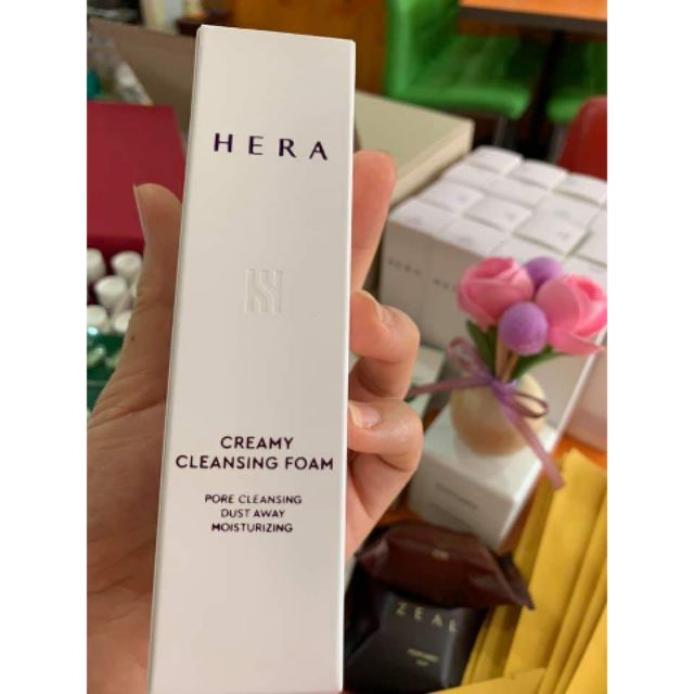 Sữa rửa mặt hera mini màu tím