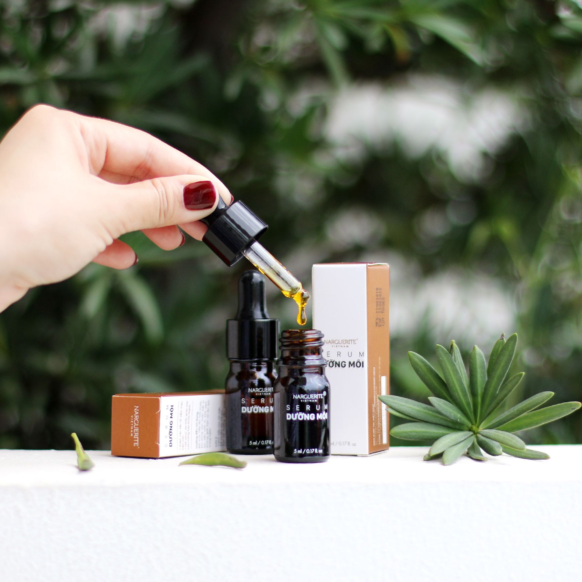 Serum dưỡng môi giảm thâm và làm hồng môi Narguerite 5ml