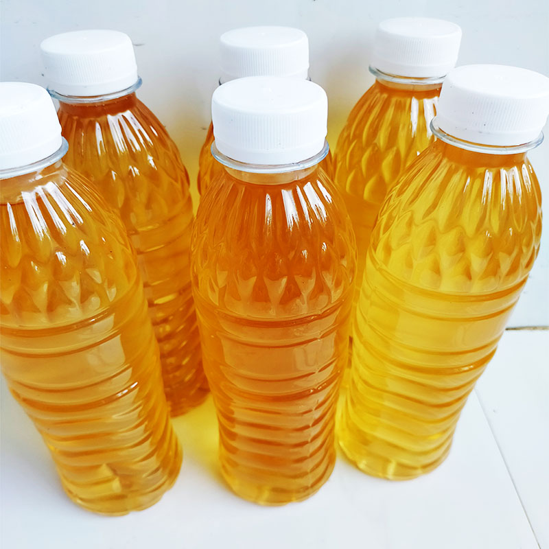 Tinh dầu dừa nguyên chất 100% tinh khiết nhà làm 500ml