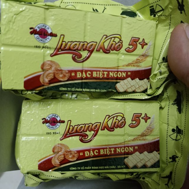 Lương khô 5 sao ngon thơm tuyệt vời hộp 10 cái như hình