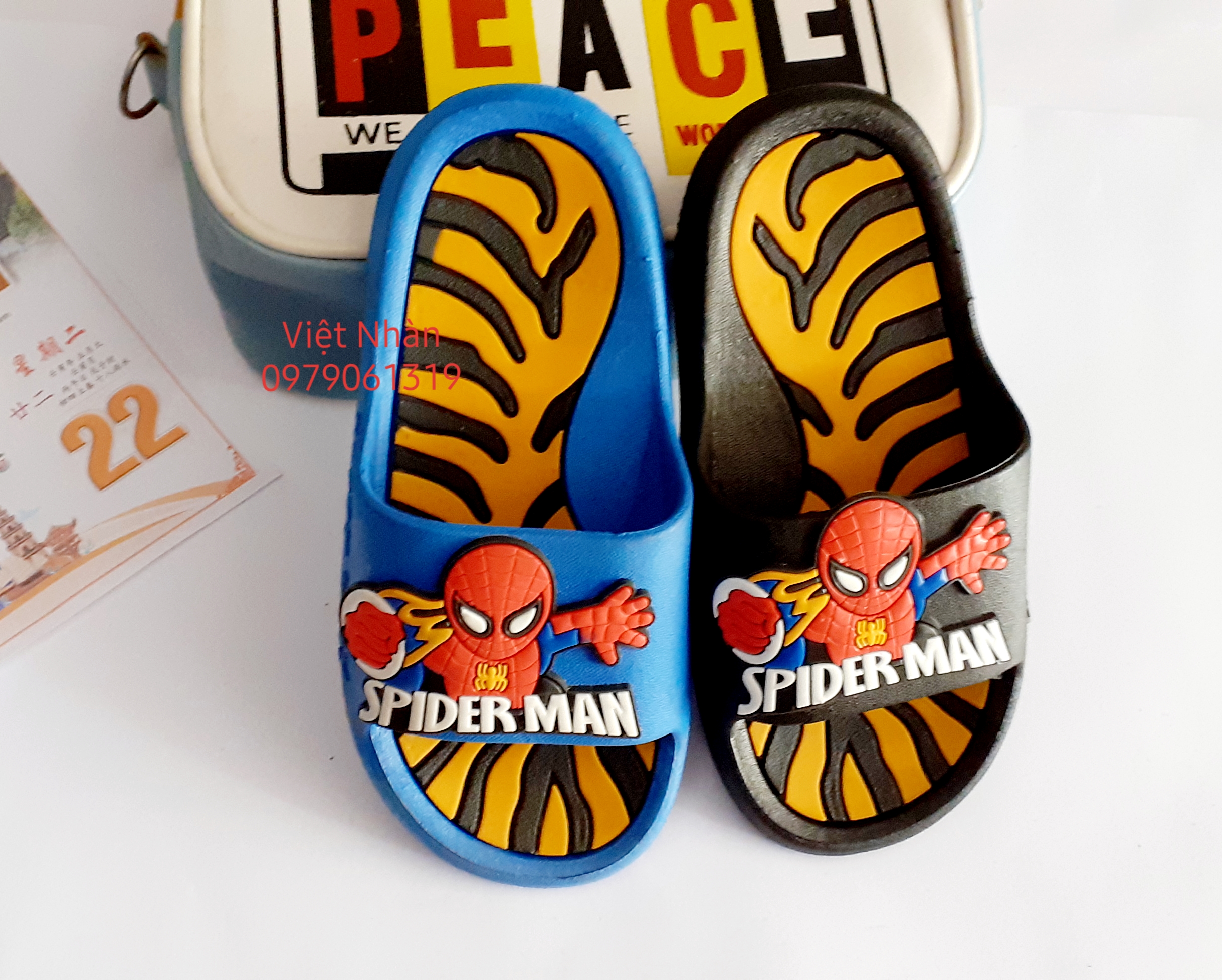 Dép siêu nhân SPIDER MAN kiểu mới dép nhựa đúc nguyên khối cho bé trai