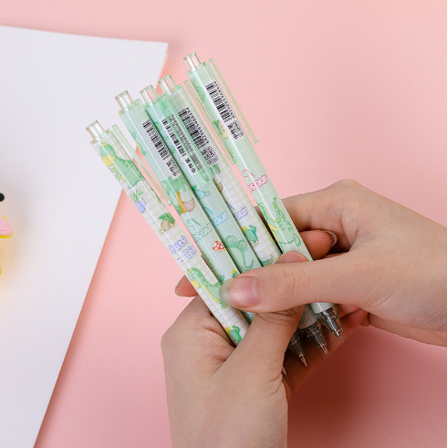 Bút bi bấm mực đen dễ thương