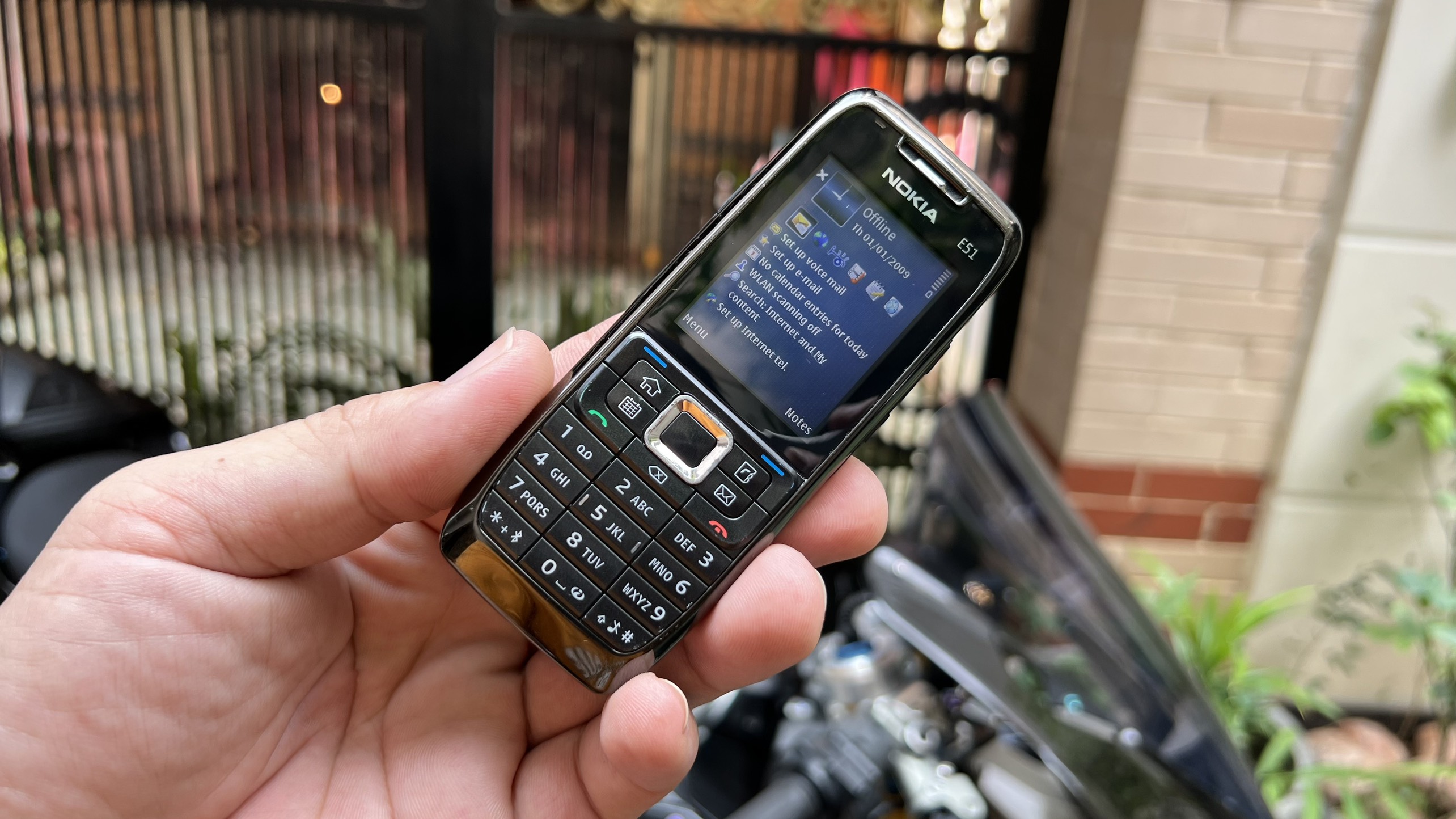 LK Điện thoại Nokia E51 chính hãng