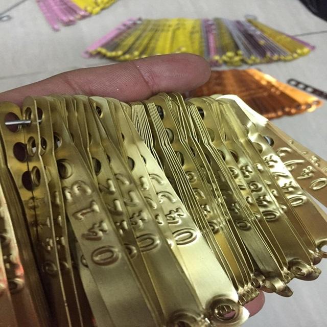 [HCM]Combo 10 chì chân đánh dấu bổn bang cho gà