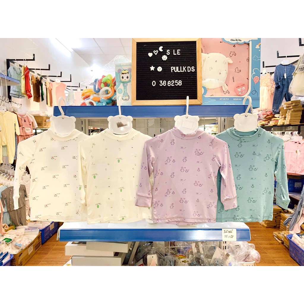Áo cổ lọ họa tiết Nature Wear