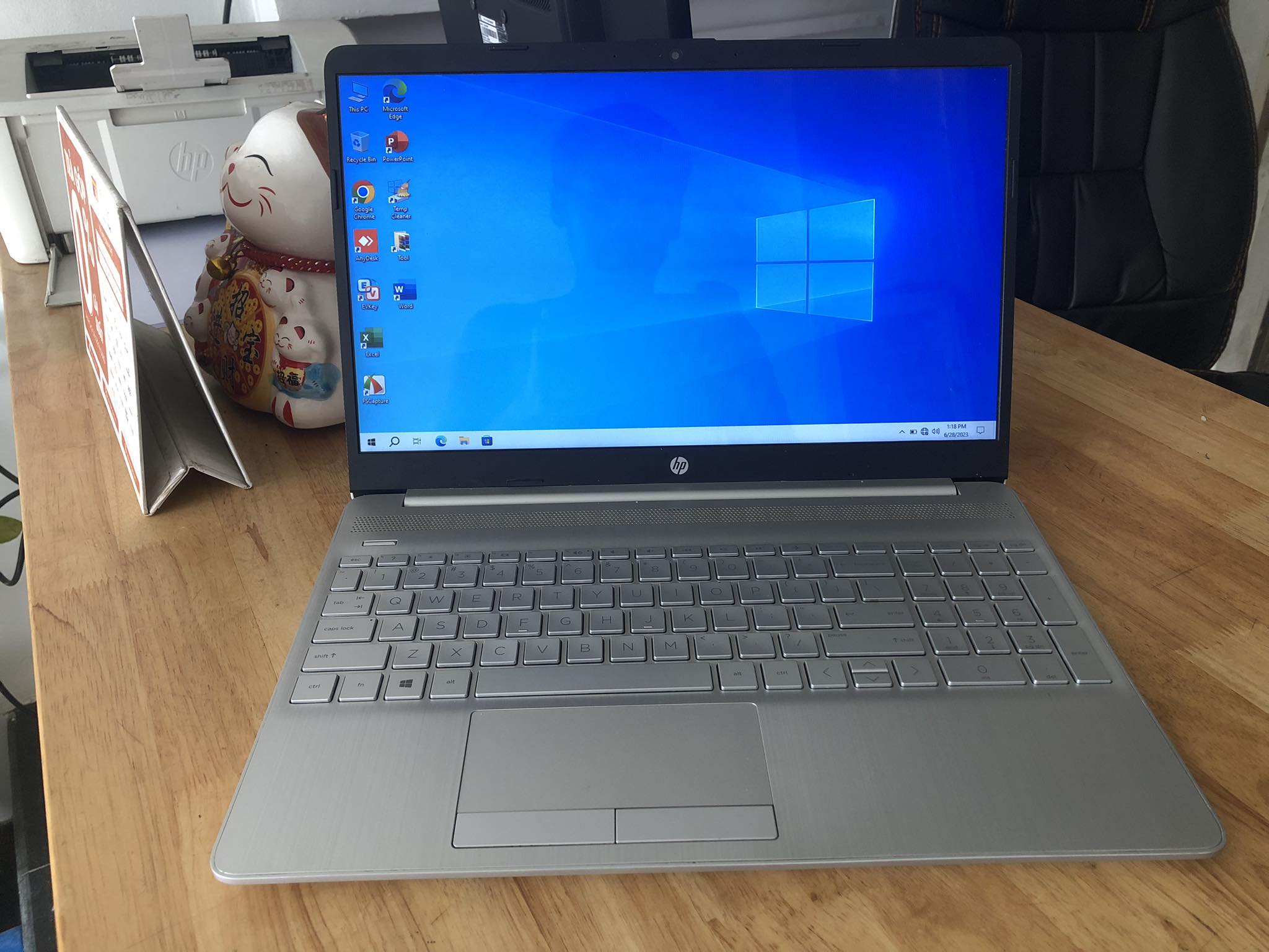 Hp 15s core i3 8130u ram 8g ssd 256g 15.6inch giá rẻ