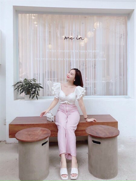 [freeship]ĐỒ BỘ NỮ GỒM ÁO KIỂU CỔ TRÒN TRƠN VÀ QUẦN  ỐNG RỘNG THỜI TRANG ĐÁY CAO THẮT EO FORM DƯỚI 58KG