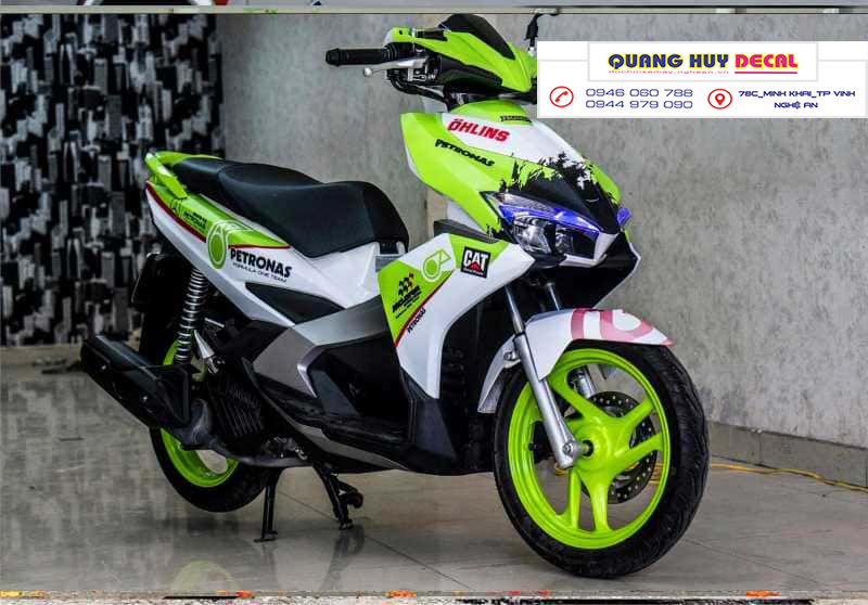 Tem trùm Air Blade trắng xanh lá Petronas - Độ dán team trùm decal xe máy Air Blade trắng xanh lá Petronas - Team trùm decal xe máy Air Blade rẻ đẹp và chất