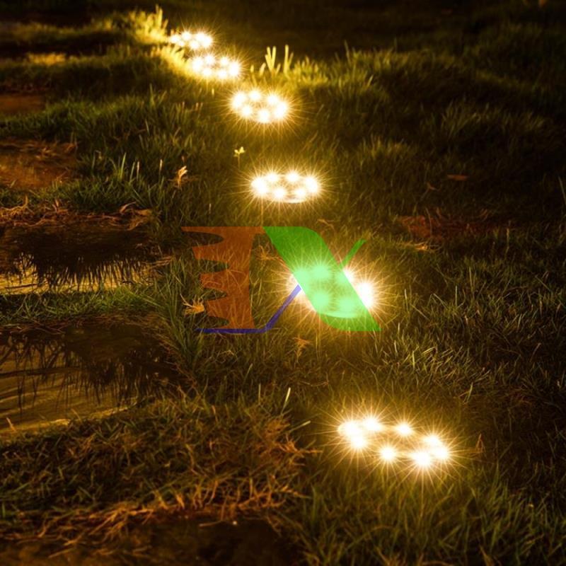 Bộ 4 Đèn chiếu tiểu cảnh năng lượng mặt trời SBN-8 8 , Đèn trang trí sân vườn