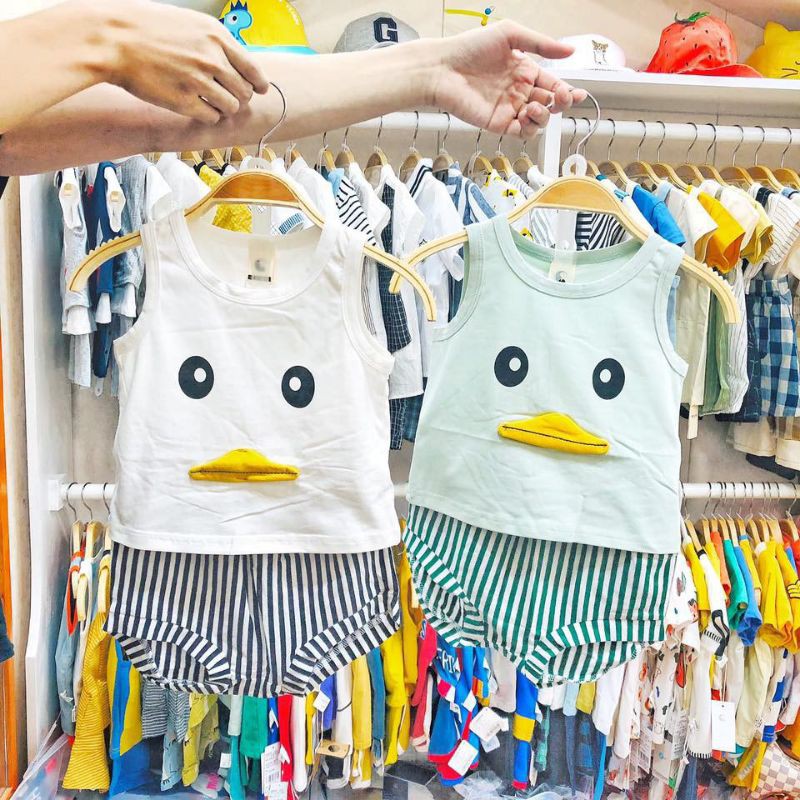 Combo 10 móc gỗ treo quần áo vai tre trẻ em - móc treo thông minh - phụ kiện shop thời trang