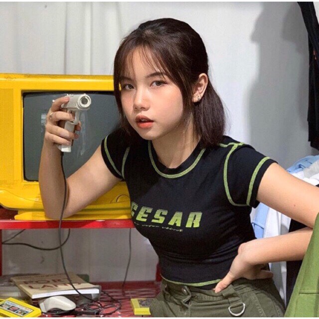 Áo thun croptop ôm body Cesar