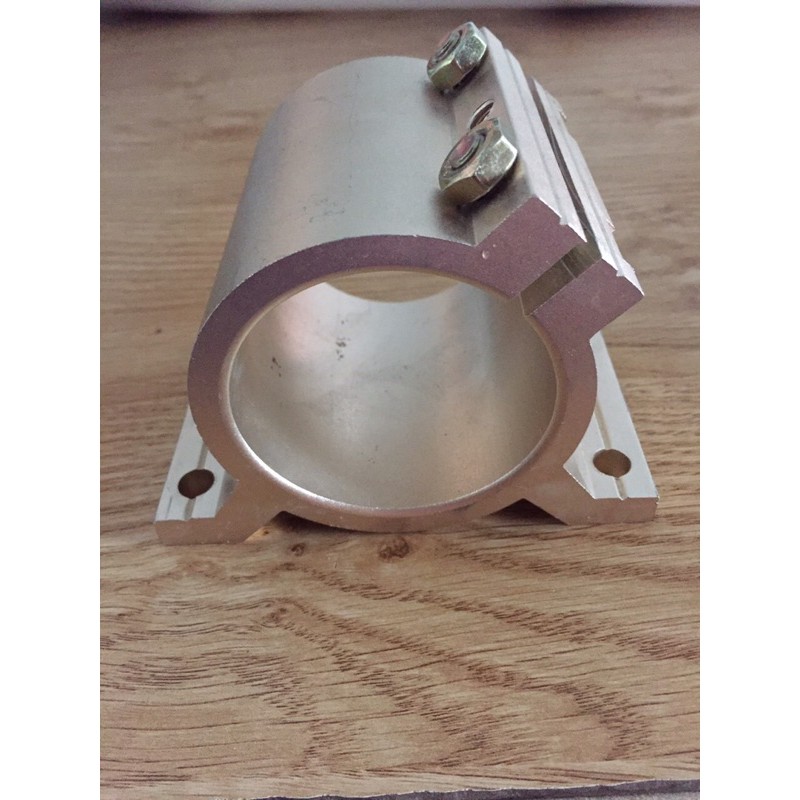 Gá ôm spindle d65mm cho spindle 800w