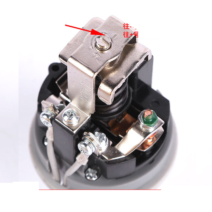 Rơ le công tắc áp suất máy bơm nước tự động 1.1 - 1.8 Kgf