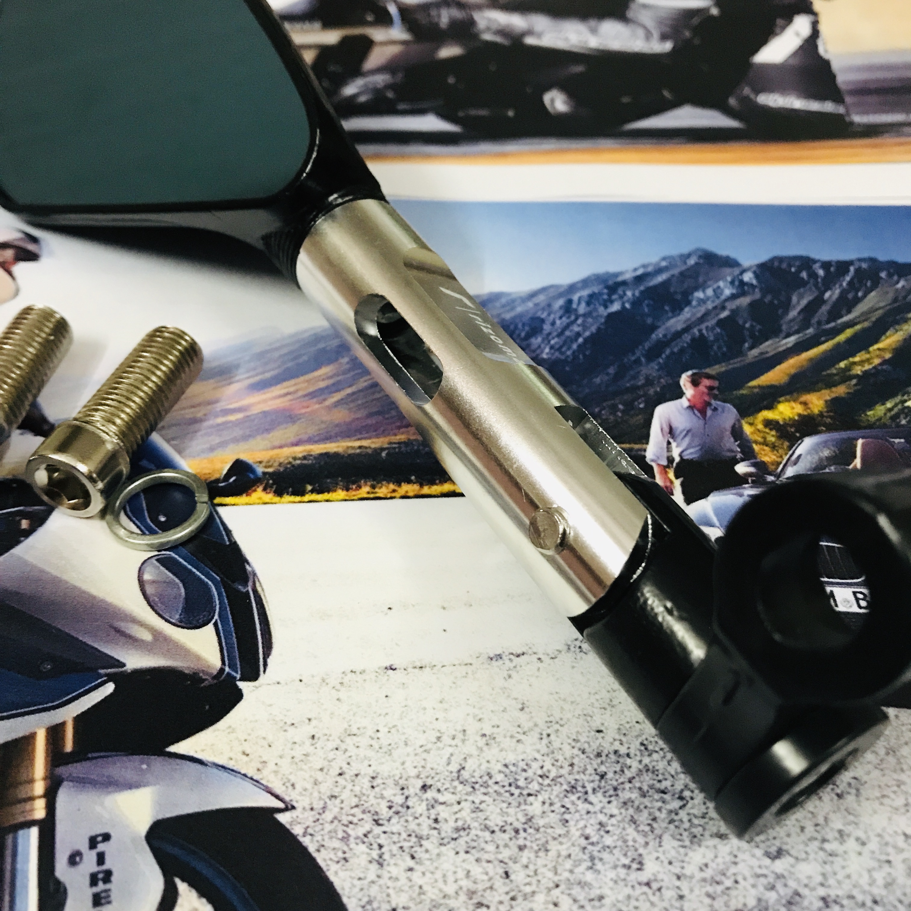 Gương chiếu hậu rizoma 5 cạnh xe máy, kiếng xe máy nhập khẩu cao cấp ,đồ chơi kiểng xe máy dùng cho xe SH, VARIO, EXCITER, WINNER, PCX... màu bạc