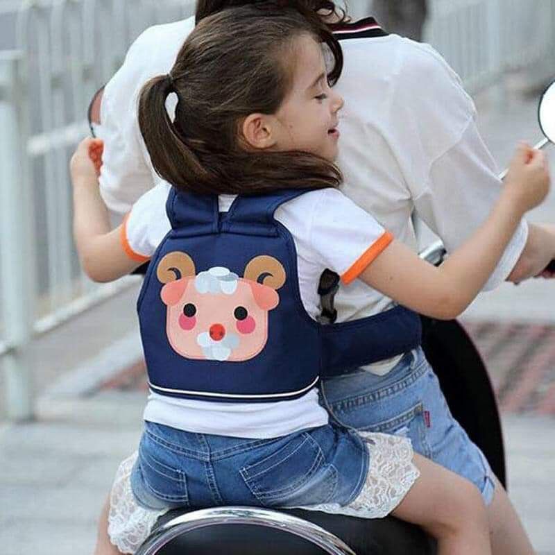 BIG SALE ĐAI XE MÁY CHỐNG GÙ ĐỠ CỔ GIỮ AN TOÀN CHO BÉ ( Khách chọn mẫu bé Trai/ gái)