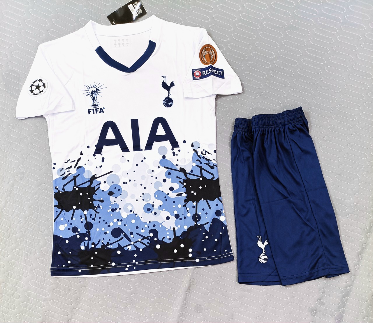 Bô Quần Áo bóng đá đẹp, Bộ quần áo đá bóng và áo đá banh CLB Tottenham Thun Thái Cao Cấp Màu Trắng