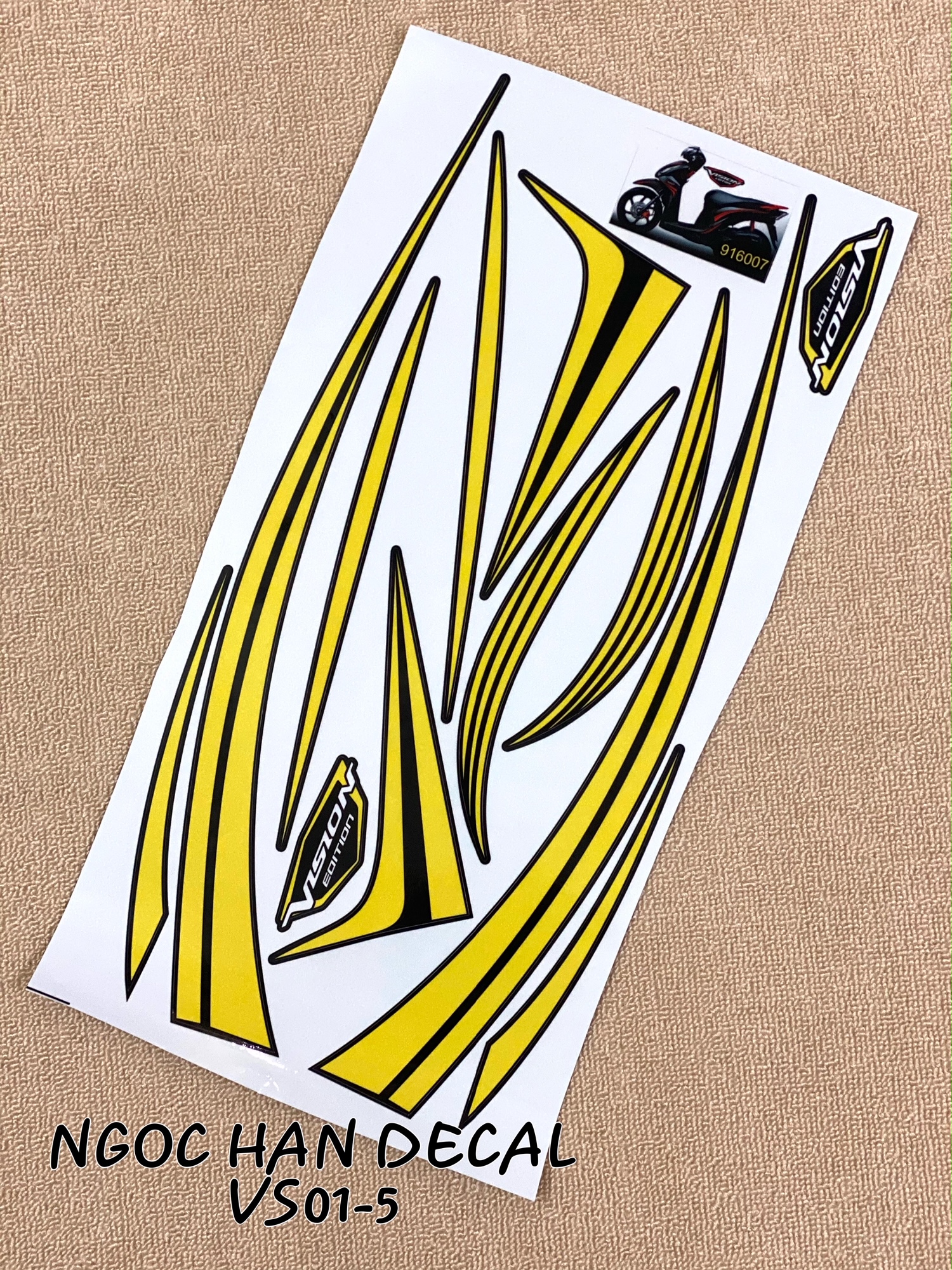 [HCM]Tem chế nguyên bộ phản quang màu vàng viền đen cho Vision -- NGỌC HÂN DECAL