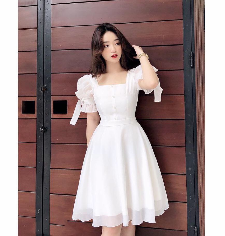 Đầm voan tay nơ đính cườm phong cách tiểu thư sang chảnh