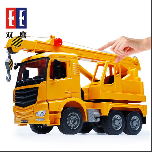 Mô hình xe cần cẩu E226 kích thước lớn.