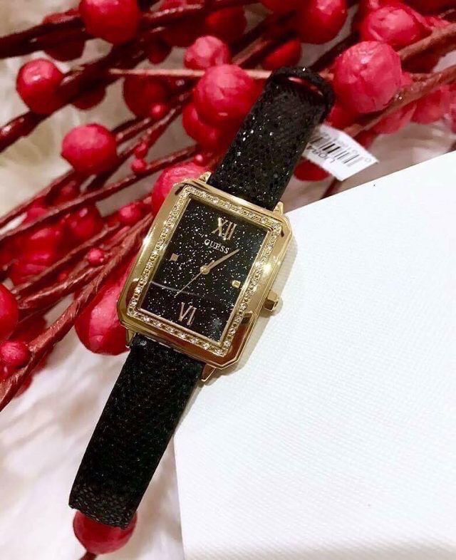 [HCM]Đồng hồ dây da mặt vuông đính đá cho Nữ lên tay cực xinh. Giảm giá cực sốc 99k