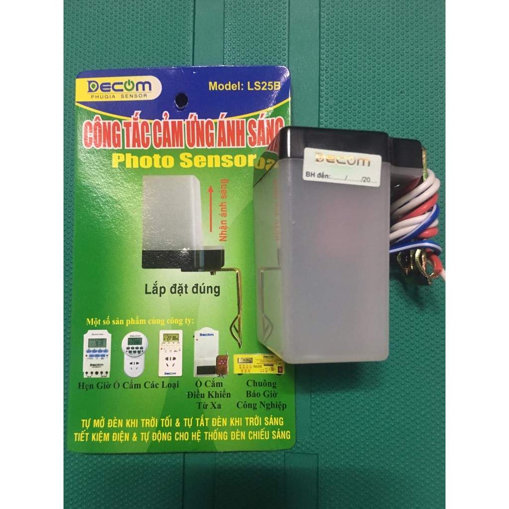 Công tắc cảm ứng ánh sáng 500w/2500w decom
