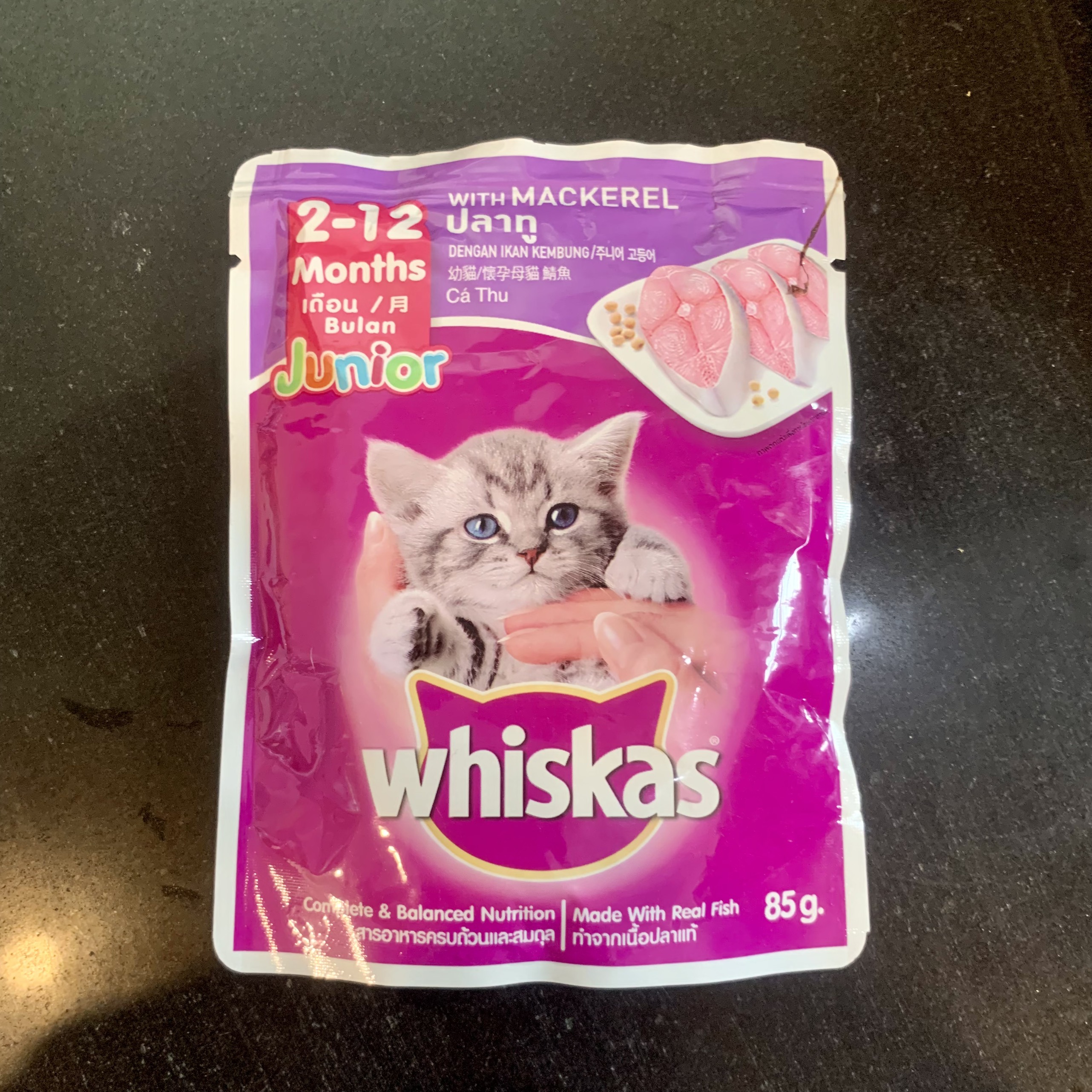 Pate whiskas cho mèo dạng gói 85g - vị cá thu, vị cá ngừ