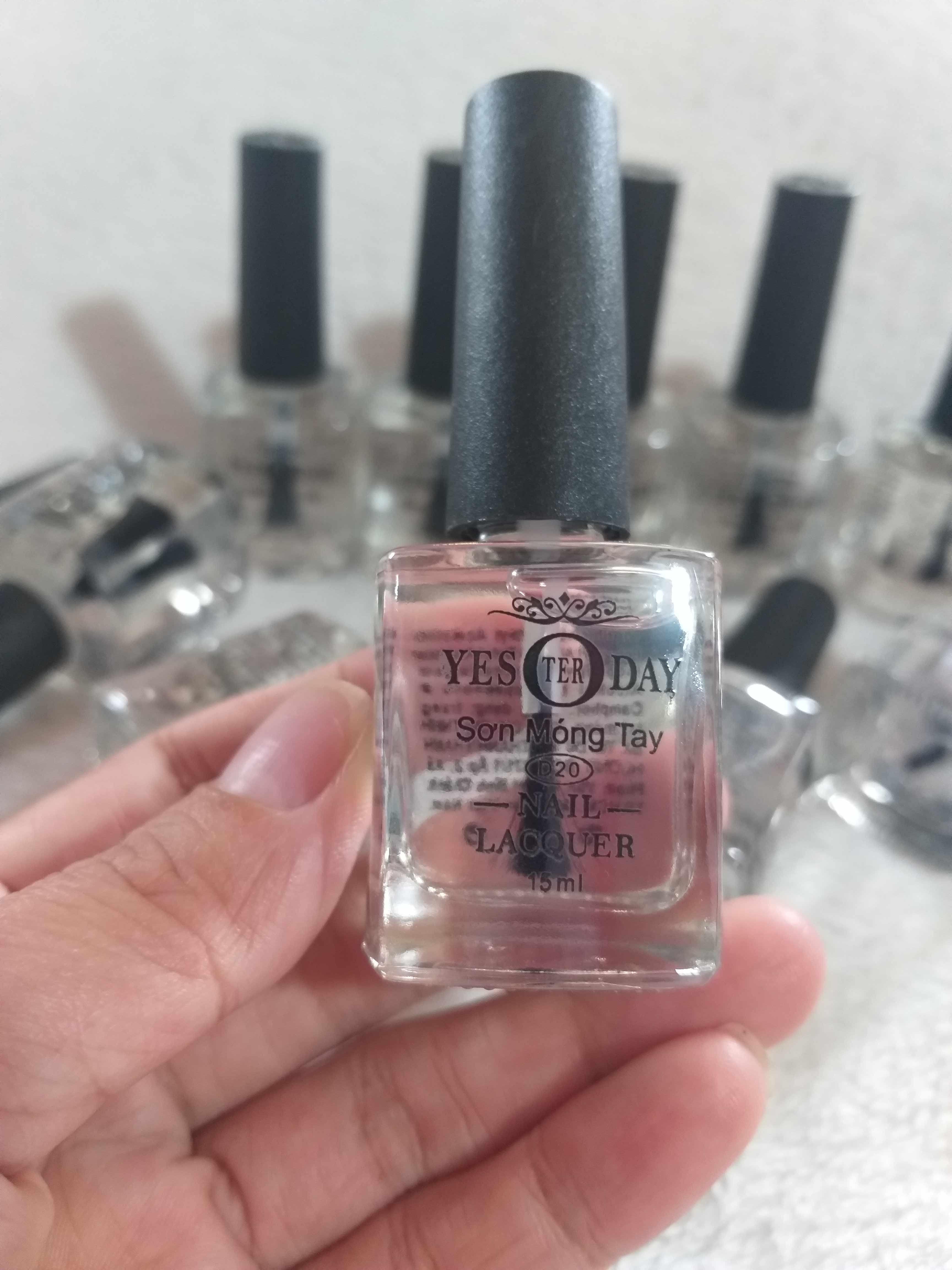 SƠN MÓNG TAY BÓNG TRONG