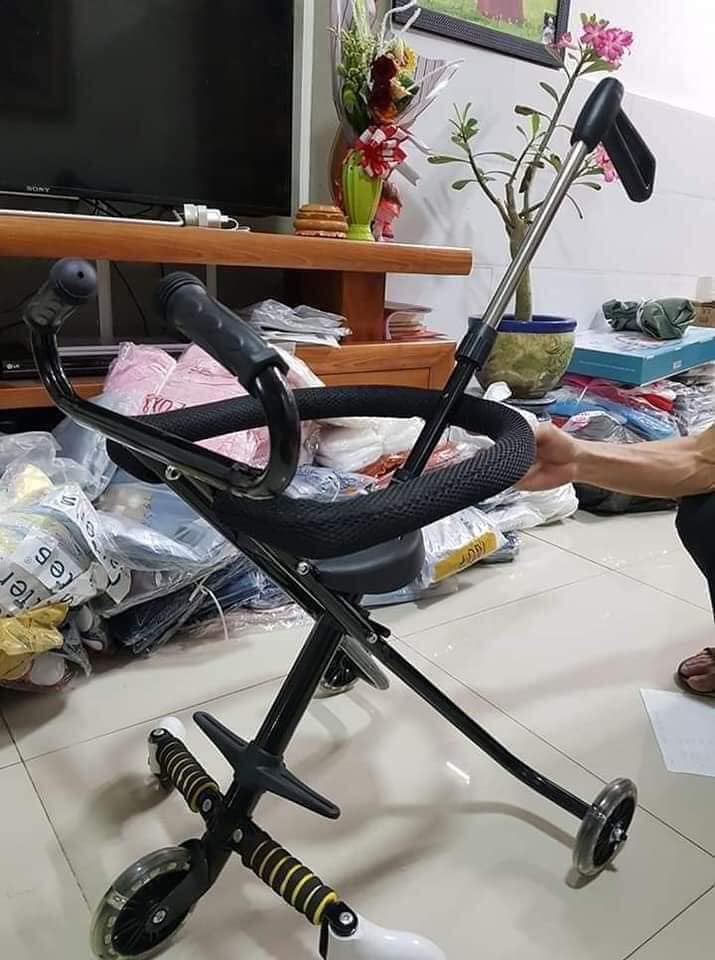 [Rẻ vô địch] XE ĐẨY 5 BÁNH GẤP GỌN ĐƯỢC - TẶNG KÈM GIỎ CHO BÉ.