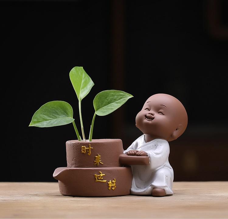 [HCM]Tượng Chú Tiểu Và Chậu Gốm Cầu Phúc 03