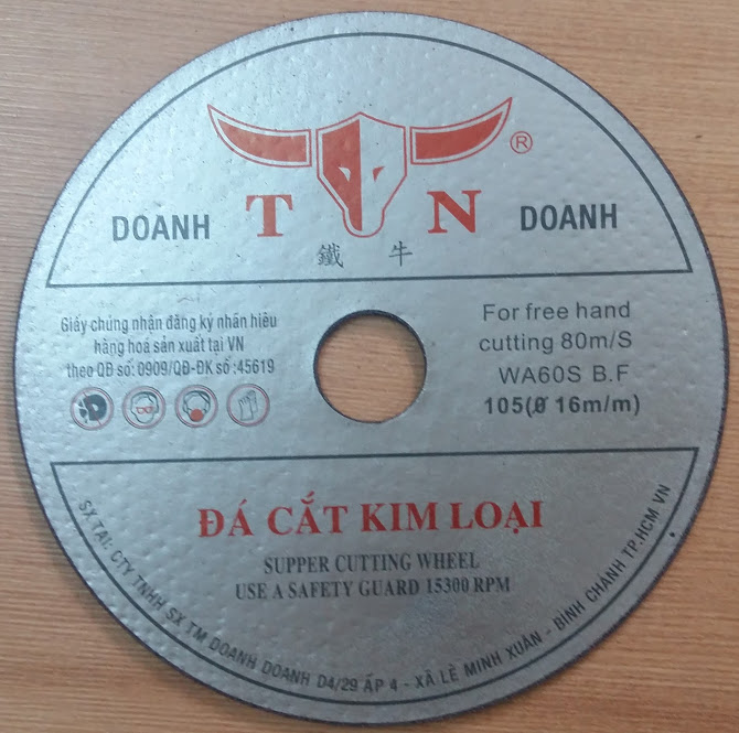 Đá cắt đầu trâu 1 tấc doanh doanh