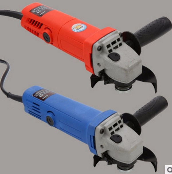 Máy cắt cầm tay