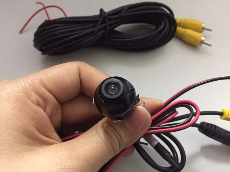 [HCM]Camera tiến ,camera cạp lề, camera gương cho xe ô tô. Giúp quan sát phần điểm mù phía bánh xe bên phụ vị trí rất dễ bị va chạm khi vào ngõ hẹp hay cặp lề-có kèm mũi khoan kèm theo