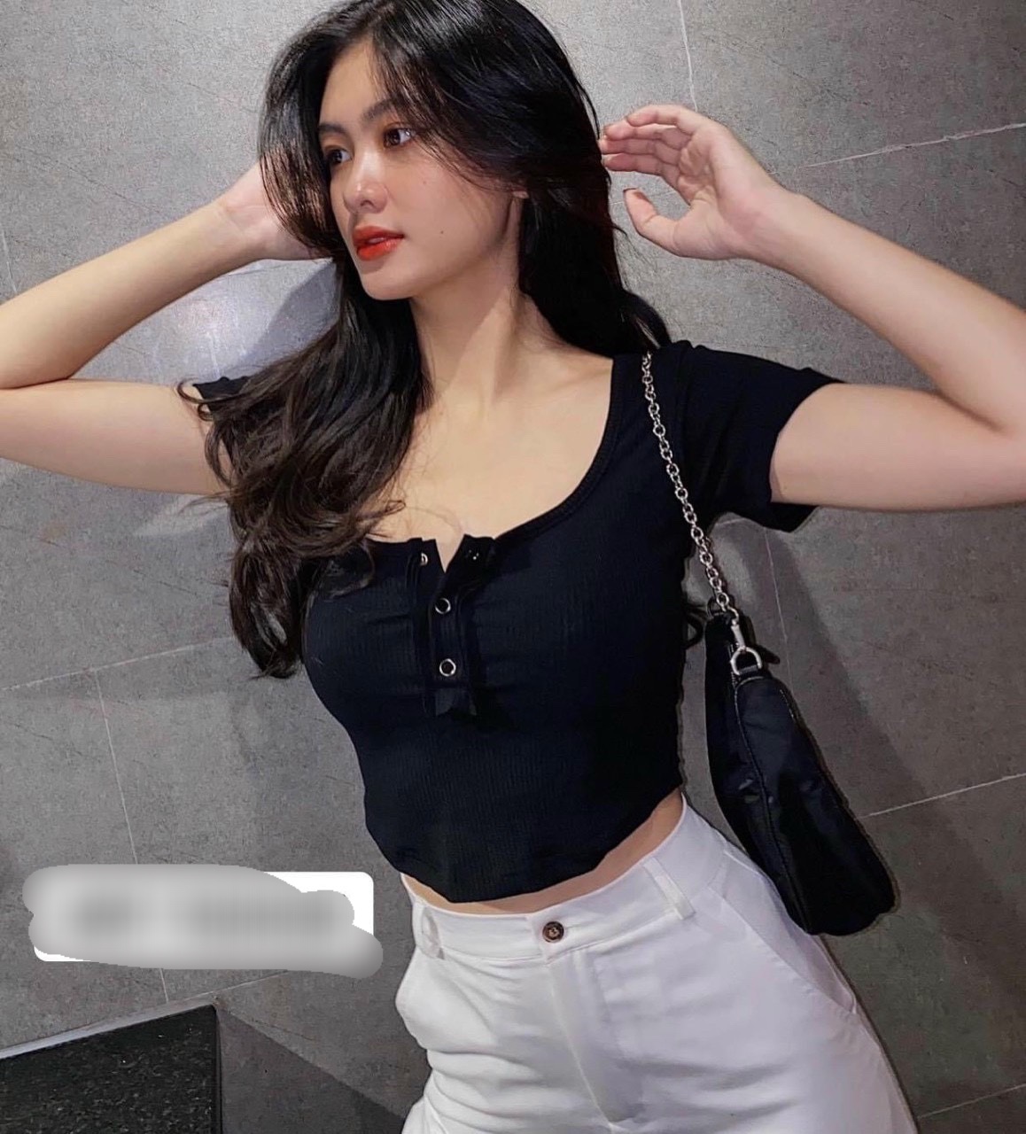 Áo thun gân cổ chữ U nút bấm ôm body tay ngắn croptop MC