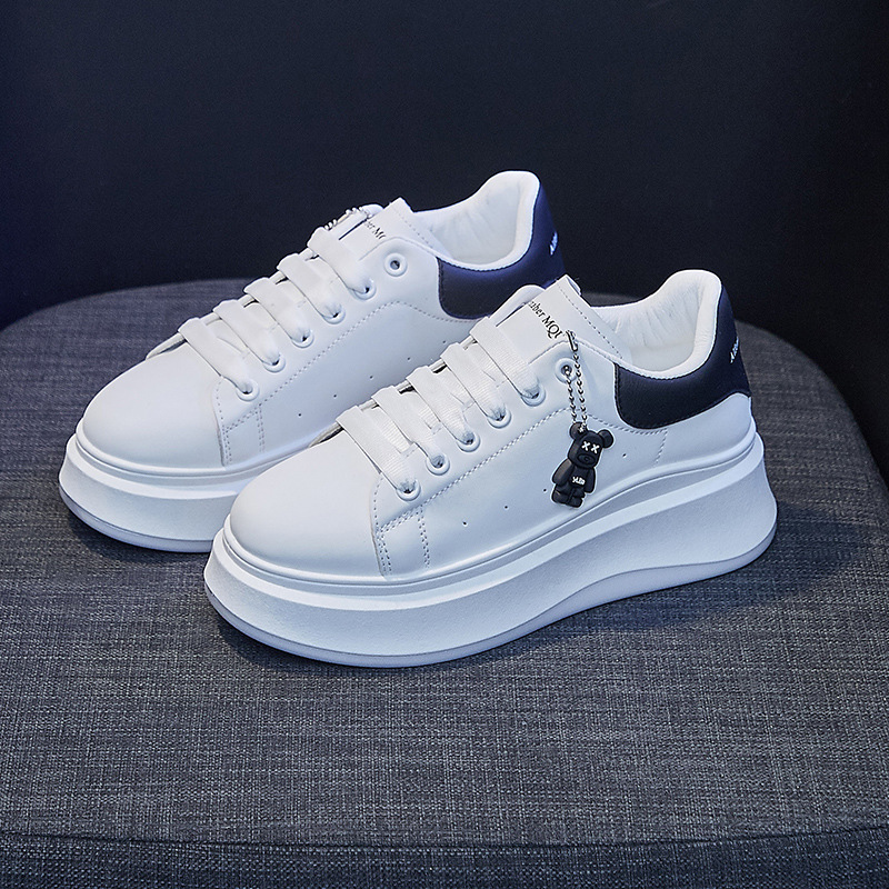 Giày thể thao nữ giày sneaker nữ mẫu mới với hai màu trắng đen và trắng xám mẫu giày nữ thời trang 2023 HP72