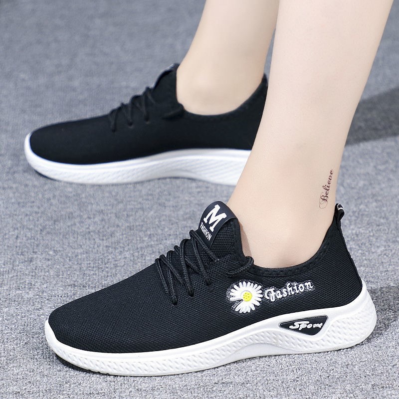 Giày thể thao nữ sneaker Fashion M hoa cúc êm chân thoáng khí - MinhNhat