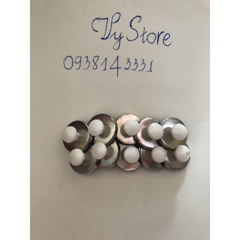 Cục hit nam châm hít bảng từ