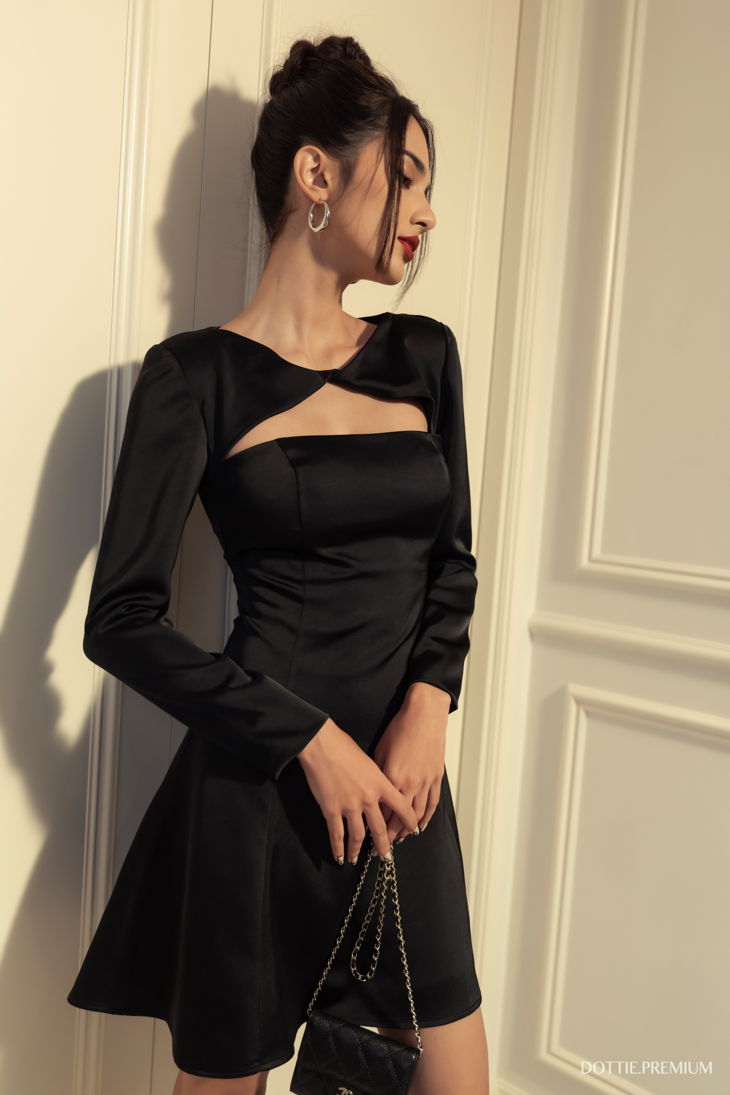 Dottie.premium - đầm khoét cổ holiday mini dress with twist neck - d0293
