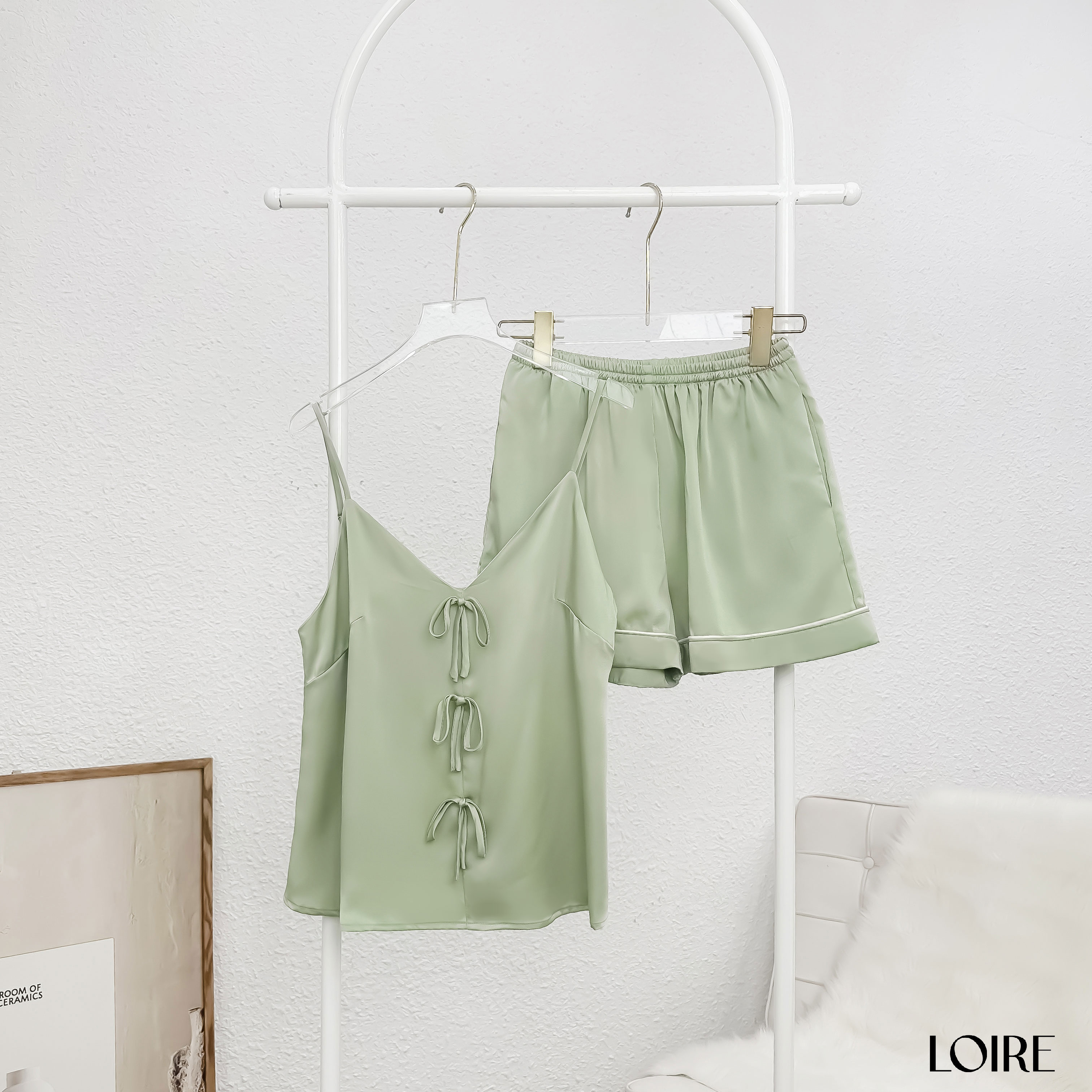 Bộ Đồ Ngủ Áo Hai Dây Đính Nơ Xinh Xắn Loirechic BHDN09