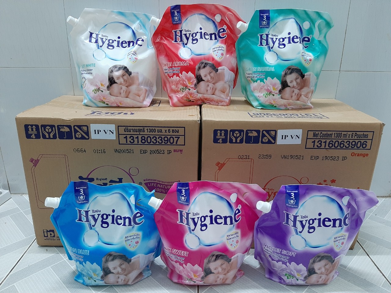 Nước xả mềm vải Hygiene 1800ml (1,8 Lít) Thái Lan