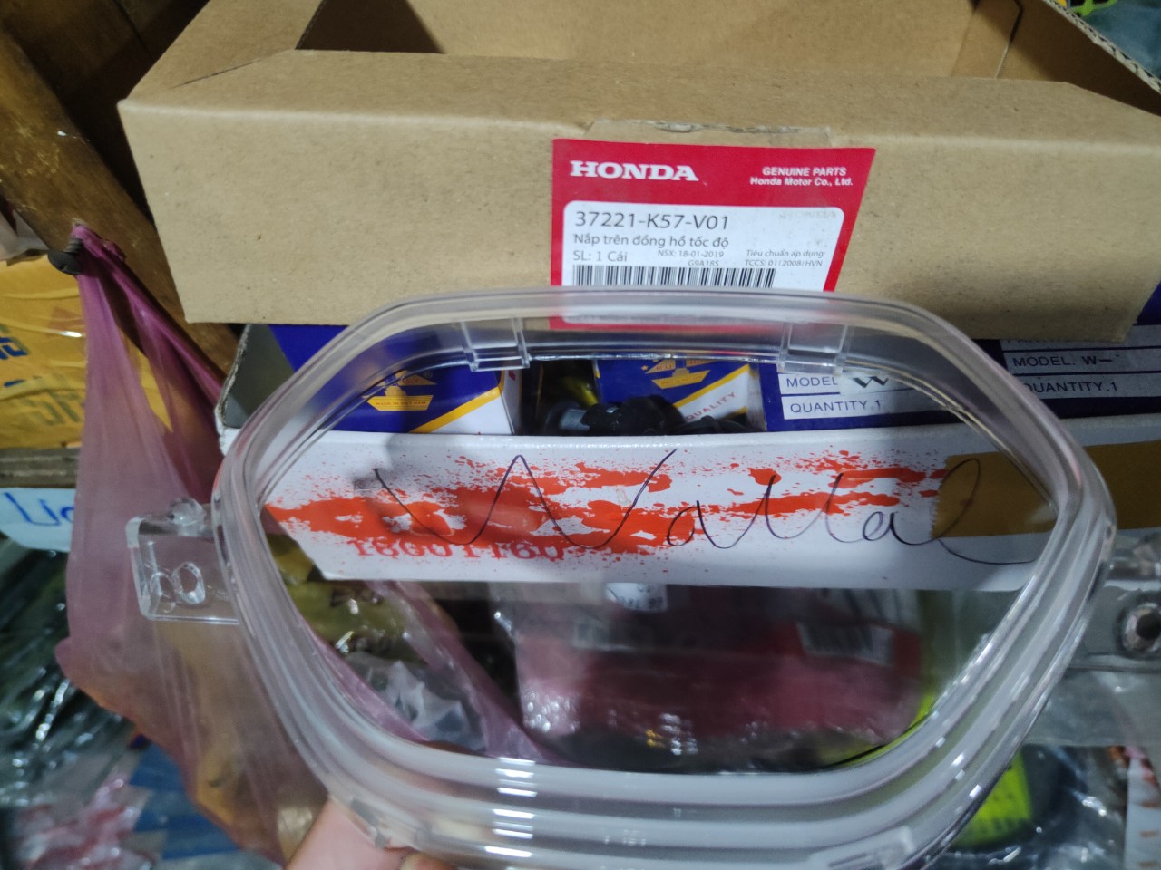 Mặt kính đồng hồ Wave alpha , Wave ZX , Wave blade số đời đầu chính hãng HONDA