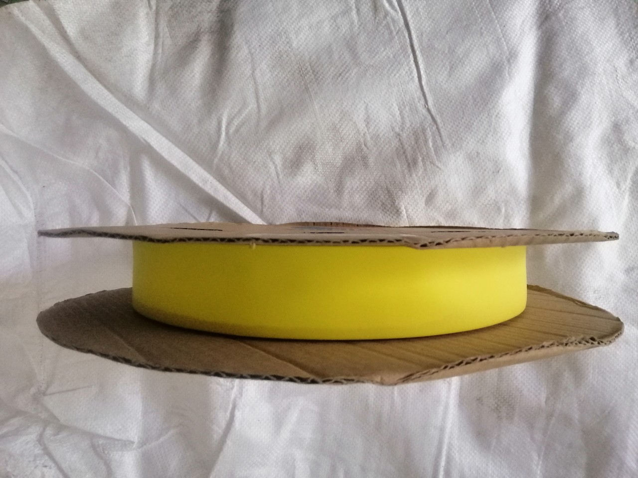 Ghen co nhiệt phi 20