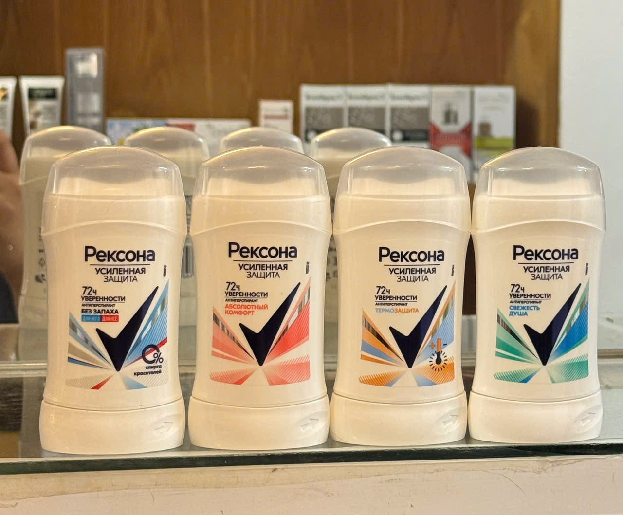 Lăn khử mùi REXONA dạng sáp Dành cho Nam và nữ hàng nội địa Nga(HSD 2,5 năm kể từ NSX)/ 40-50ml ( giao ngẫu nhiên)