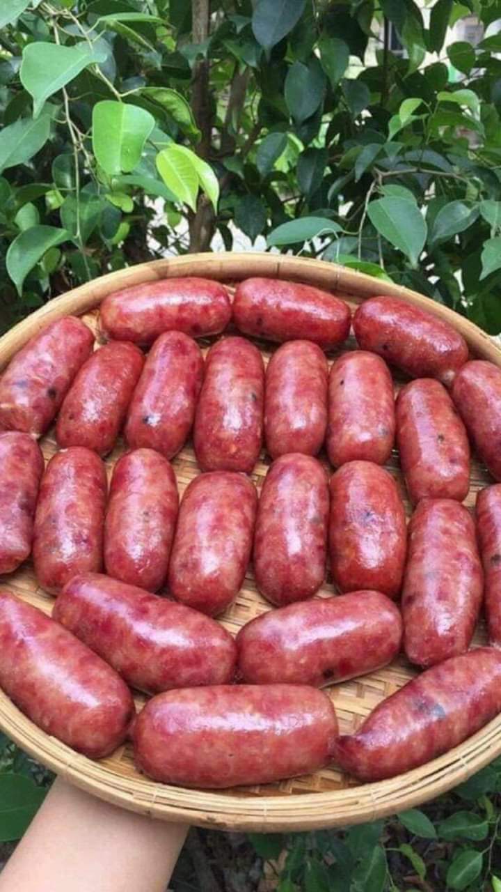 Lạp xưởng trứng muối nhà làm 1 kg tặng khô gà lá chanh_3HUY
